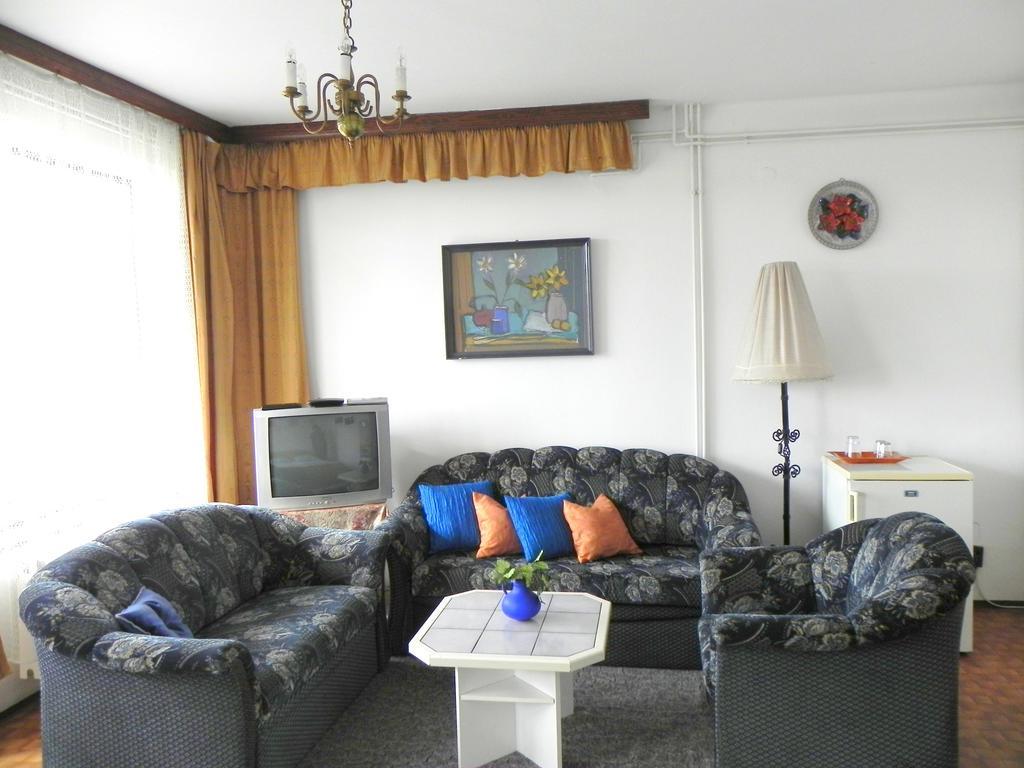 Monika Panzio Hotel Tata Esterno foto